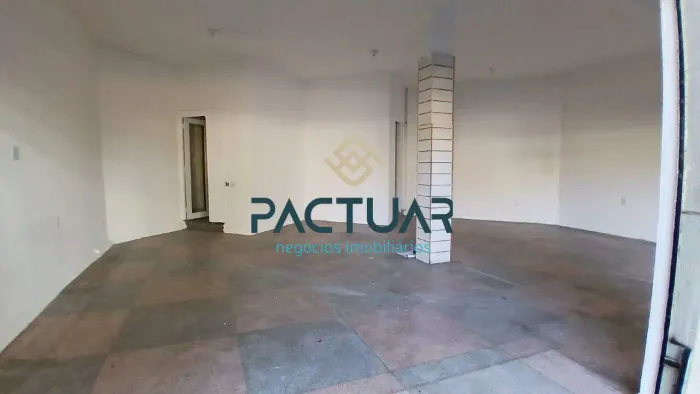 Loja Comercial 36 m² | 1 Porta | Barro Preto | Excelente Localização