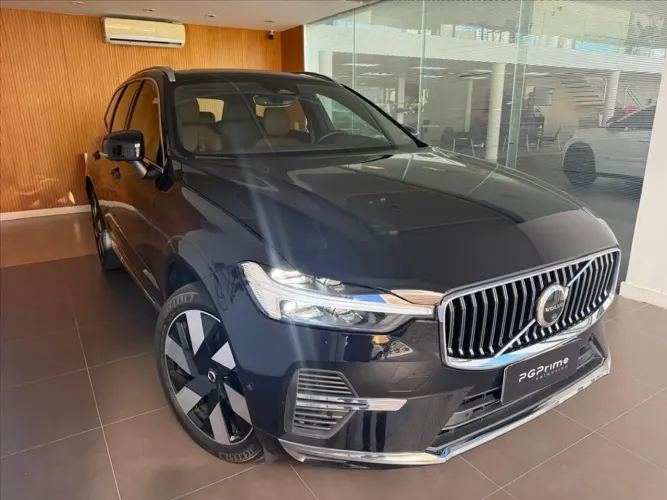 Volvo XC-60 T-8 Ultra 2.0 AWD (híbrido) 2025