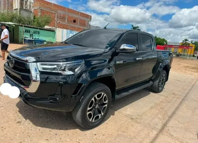 Toyota Hilux CD SRX 4X4 2.8 TDI 16V Diesel Aut. 2024