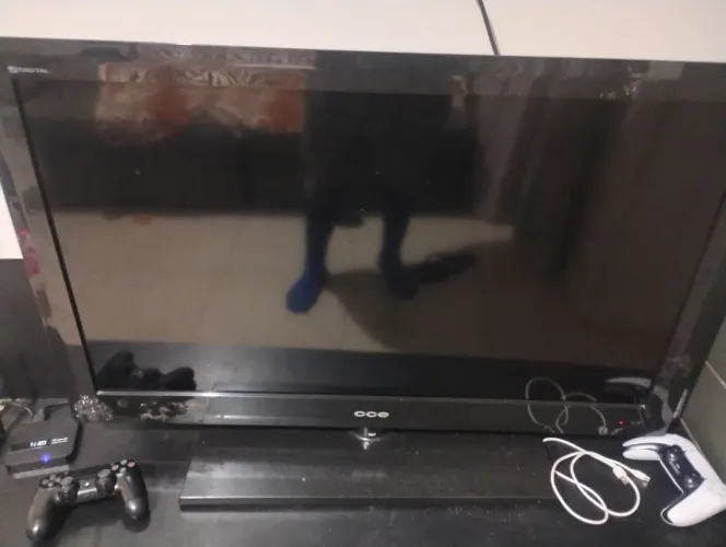 Vendo tv 32 polegadas