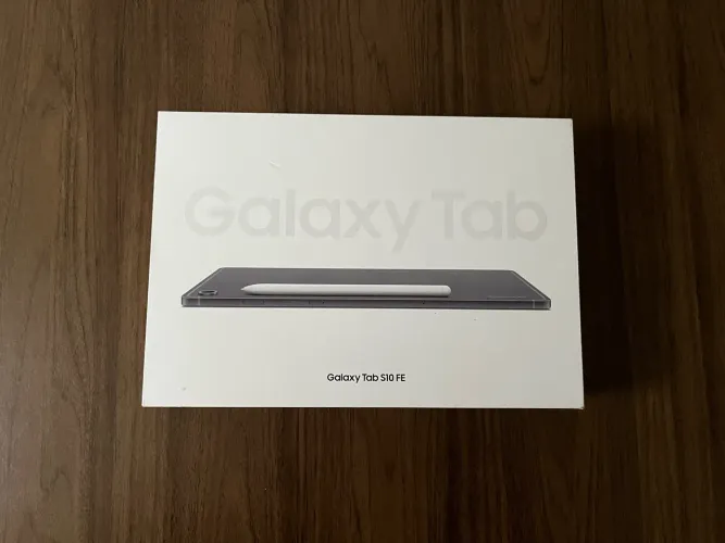 Samsung Galaxy Tab S10 FE com S Pen e caixa original