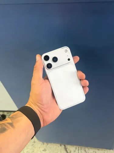 iPhone Xr 128gb sabor 17 Pro