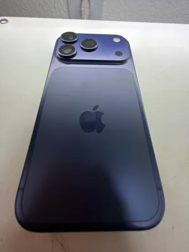 Carcaça com flex do iPhone 17 pró ORIGINAL!