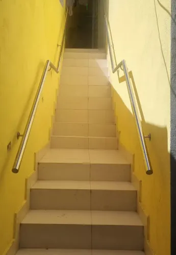 Serviço de barra mao