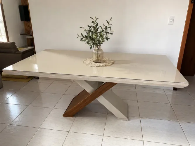 Mesa de Jantar 6 Lugares - Design Moderno (Somente a Mesa)