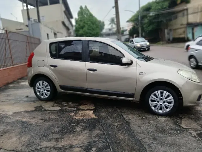 Renault Sandero Expression Hi-flex 1.6 8V 5P 2012