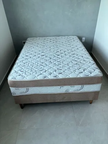 Cama box casal
