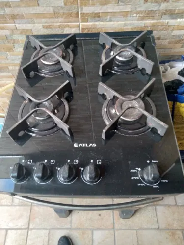Fogão Atlas Agile Glass de 4 bocas - Moderno e Pratico