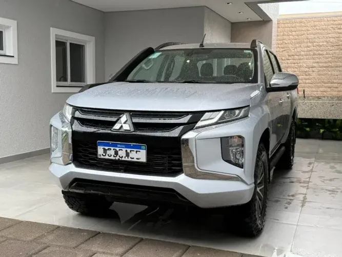 Mitsubishi L200 Triton Sport HPE 2.4 CD Diesel Aut. 2024
