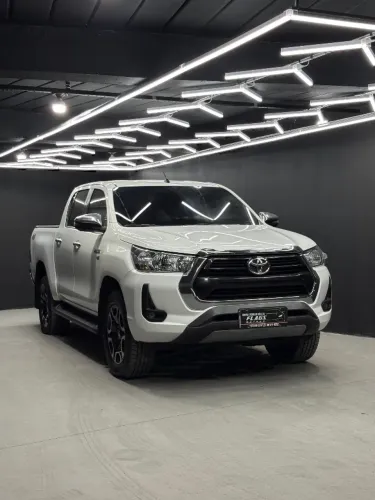 Toyota Hilux CD SRV 4X4 2.7 Flex 16V Aut. 2021
