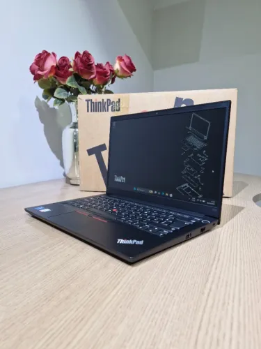 Notebook Lenovo Thinkpad i5 16Gb 512Gb SSD NVMe Iris Xe FHD (Garantia)