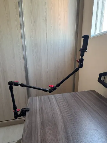 Suporte articulado braço mágico