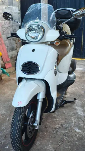 Scooter Bee Royale 200cc Italiana