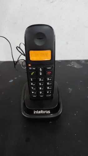 Telefone sem fio Intelbras bivolt com pilha recarregavel e fonte 
