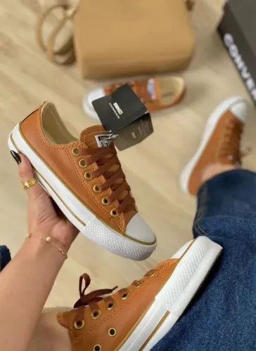 Tenis All Star em Couro - Cor Caramelo - Tam 38