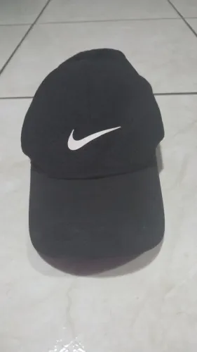 Boné Nike Preto Esportivo Unissex - R$30,00