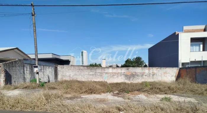 Terreno à venda, no Bairro Uvaranas, em PONTA GROSSA - PR
