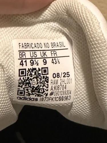 Tênis Adidas Branco e Preto - Tamanho 41