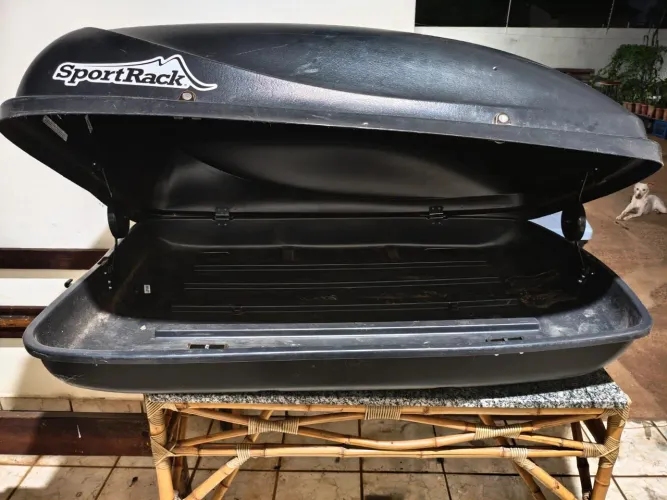 Vende MALEIRO pra carro em perfeito estado