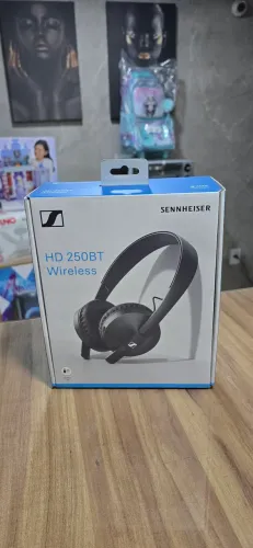 Fone De Ouvido Sennheiser Hd 250bt Bluetooth 5.0 Preto