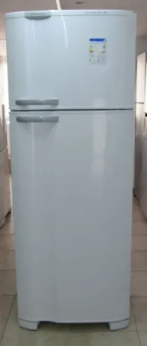 VENDO GELADEIRA ELECTROLUX