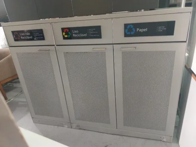 Armário de aço seletor marca Securit