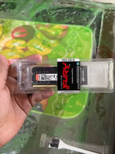 Memória RAM Notebook Kingston FURY DDR4 - Lacrada