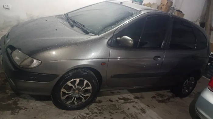 Renault Scenic RXE 2.0 8V 2001