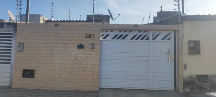 Casa situada no conjunto piabeta