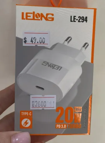 Fonte 20W Turbo USB-C LELONG LE-294 - Potência e Velocidade para Seus Dispositivos 