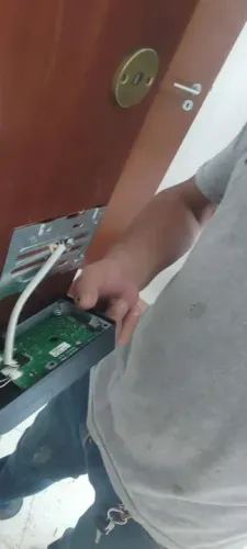 Instalo fechadura eletrônica