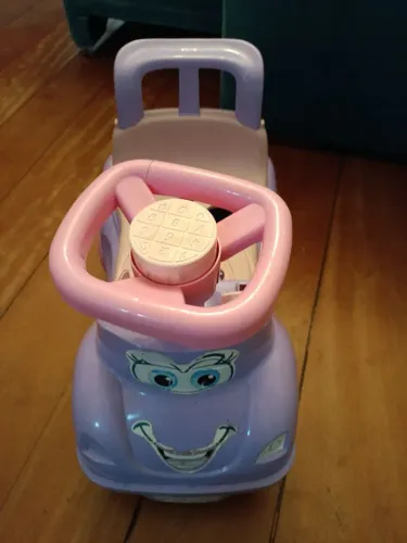 Carrinho Infantil Rosa e Lilás - Diversão Garantida