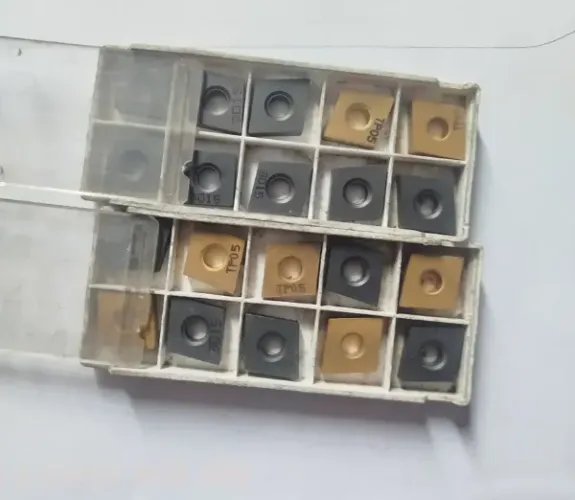 Inserto Pastilhas Seco Semi Novas (par)
