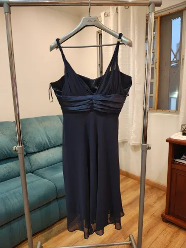 Vestido de festa azul marinho
