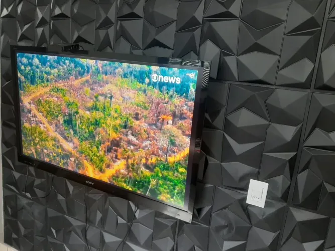 TV Sony em perfeito estado