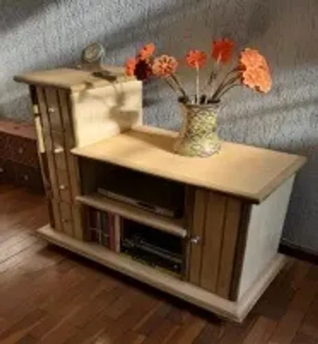 Rack para televisão bege