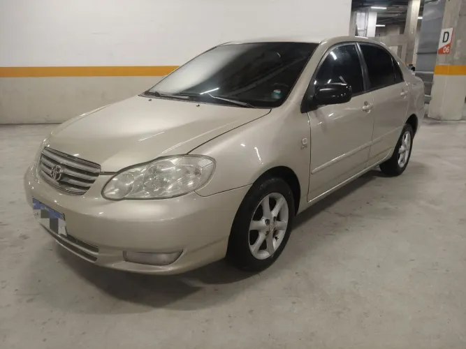 Toyota Corolla XLI 1.6 16V 110cv Aut. 2004