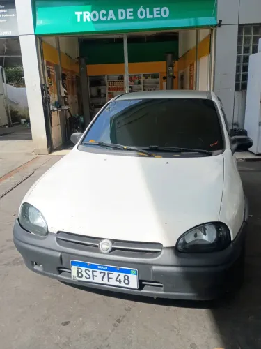 Chevrolet Corsa GL 1.6 MPFI / 1.4 EFI 2P E 4P 1996