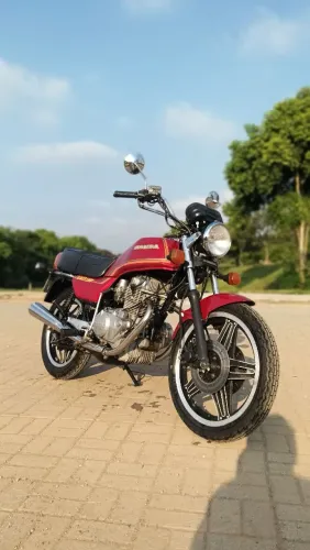 CB 400II 1983 Para colecionador 