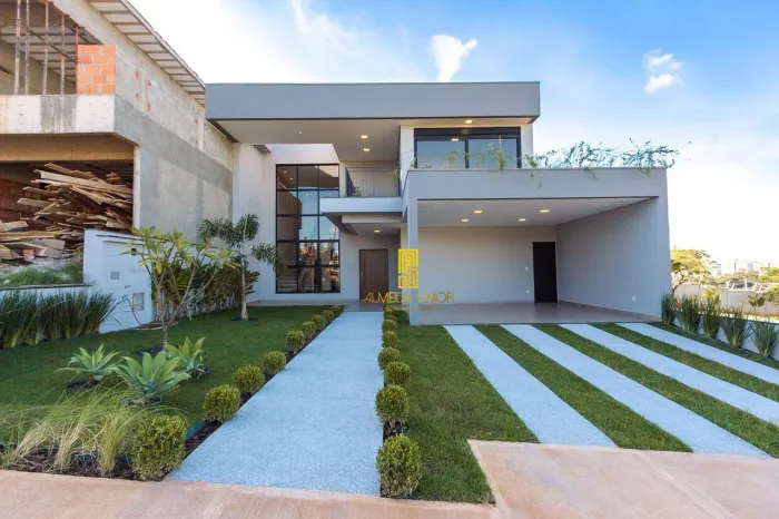 Sobrado com 3 dormitórios à venda, 310 m² por R$ 2.700.000,00 - Condomínio Villa Sapezal -