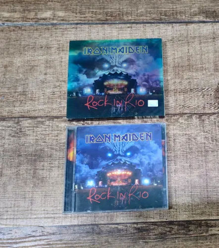 Brave New World - Capa Holográfica