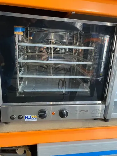 NZ. Forno convector elétrico ANALÓGICO 4 assadeiras TITÃ 