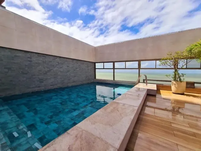 Cobertura na Avenida Boa Viagem