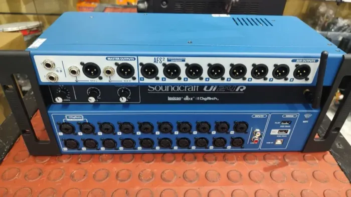 MESA DIGITAL UI 24 SOUNDCRAFT   lindissima!!!!!!!