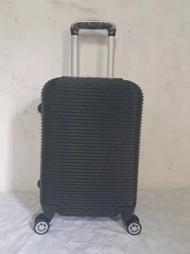 Mala de viagem preta com rodinhas