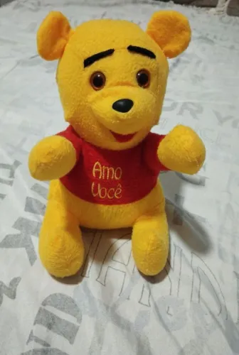 Ursinho parecido com o pooh
