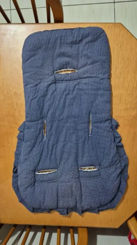 Forro acolchoado para carrinho de bebê