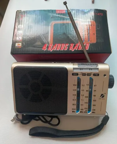 Rádio Portátil AM/FM Recarregável