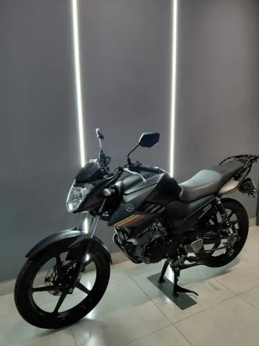 VENDO TROCO FINANCIO