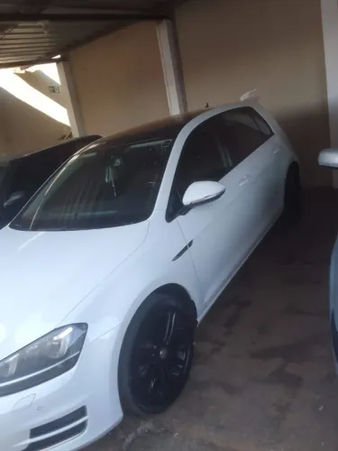 Volkswagen Golf Highline 1.4 TSI 140cv Aut. 2014